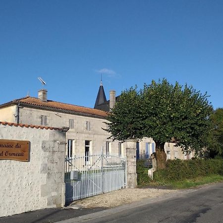 Bed and Breakfast Domaine Du Grand Ormeau Semillac Exteriér fotografie